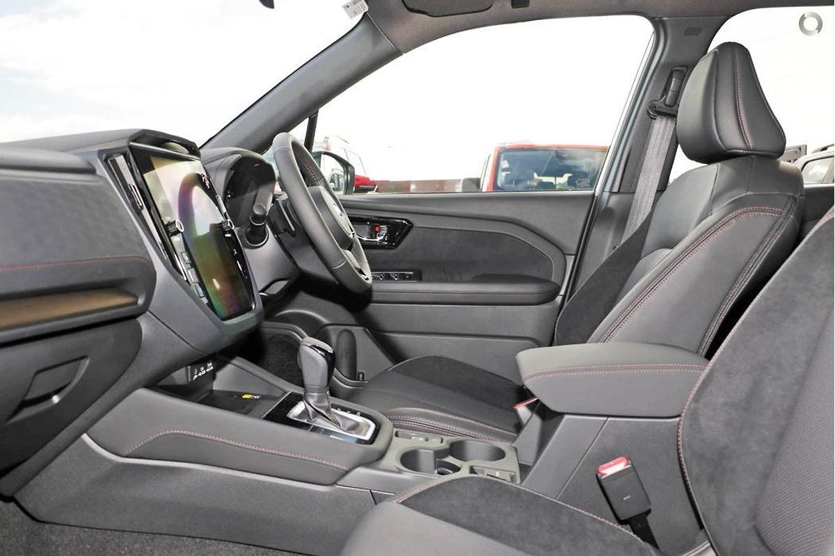 2025 Subaru Forester Touring S6