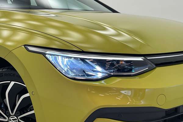 2022 Volkswagen Golf 110TSI Life 8