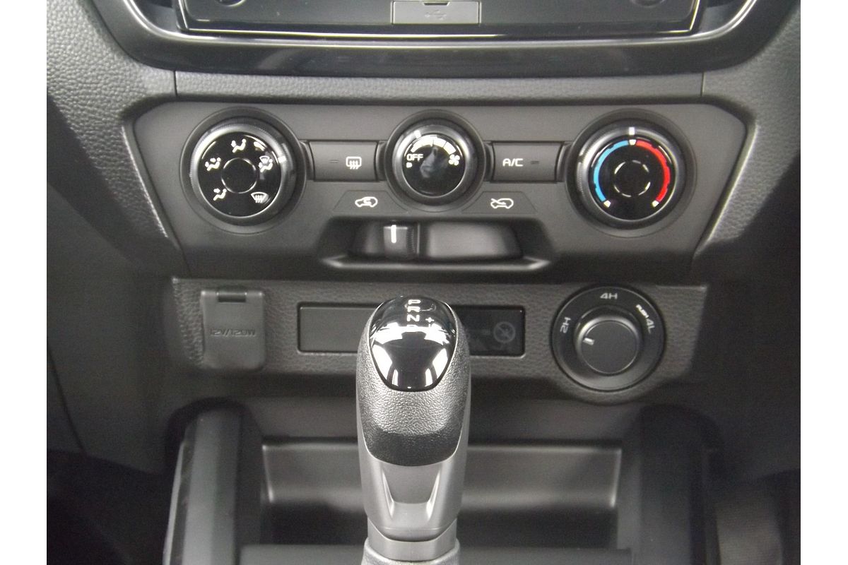 2025 Isuzu D-MAX X-RIDER 4X4