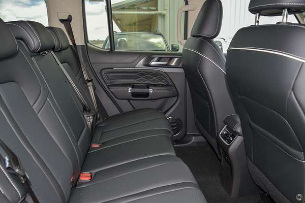 2025 GWM Tank 300 Ultra P01