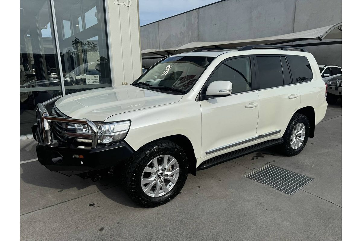 2020 Toyota Landcruiser Sahara VDJ200R