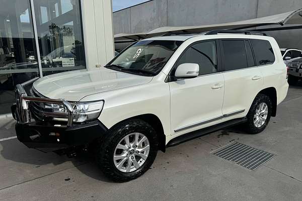 2020 Toyota Landcruiser Sahara VDJ200R