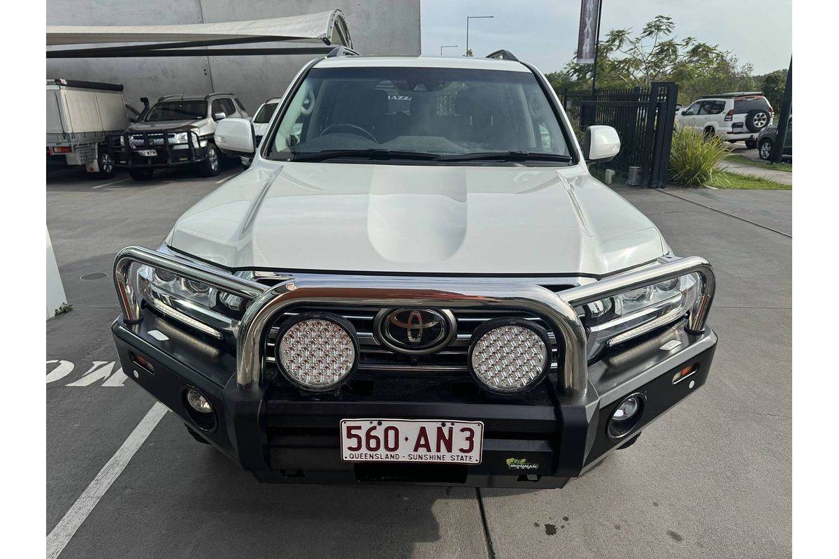 2020 Toyota Landcruiser Sahara VDJ200R