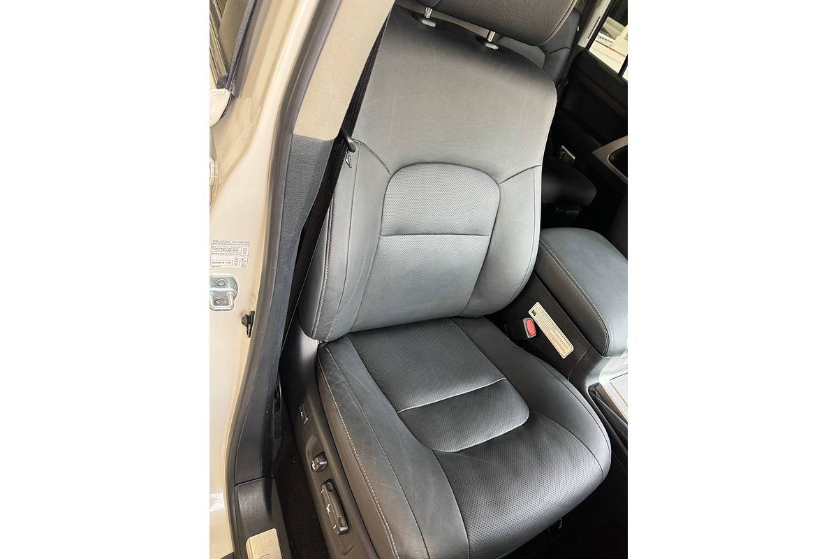 2020 Toyota Landcruiser Sahara VDJ200R