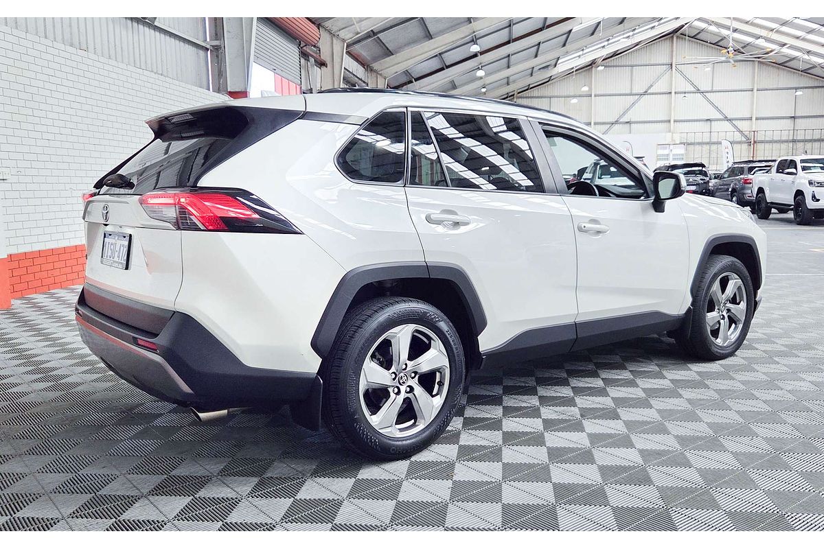 2020 Toyota RAV4 GXL MXAA52R