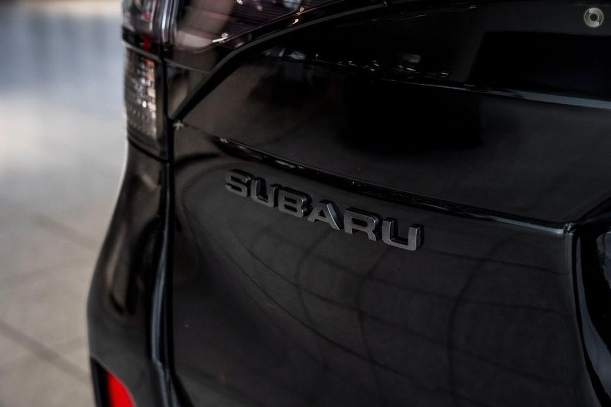 2025 Subaru Forester Hybrid Touring S6