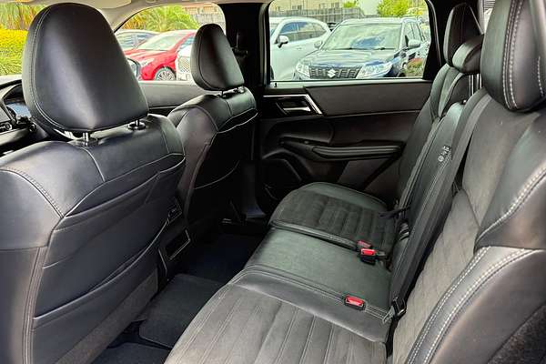 2022 Mitsubishi Outlander Aspire ZM