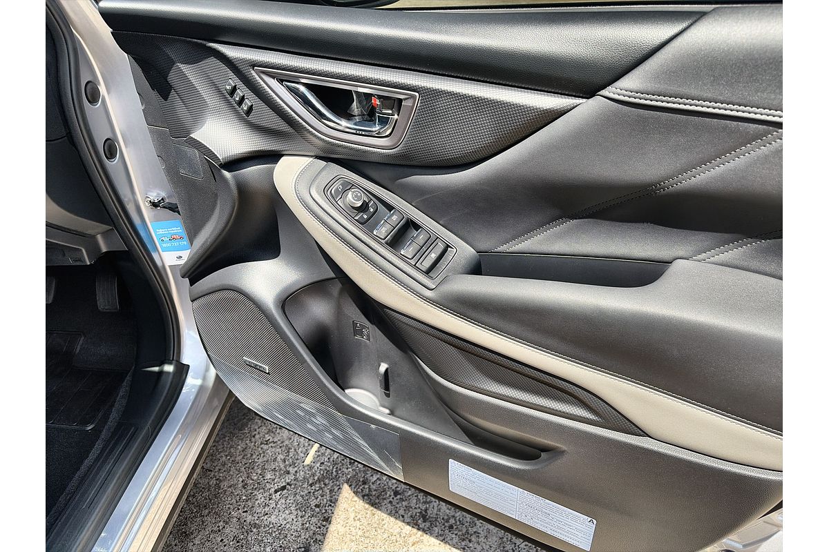 2023 Subaru Forester 2.5i-S S5