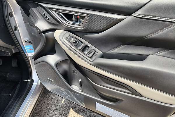 2023 Subaru Forester 2.5i-S S5