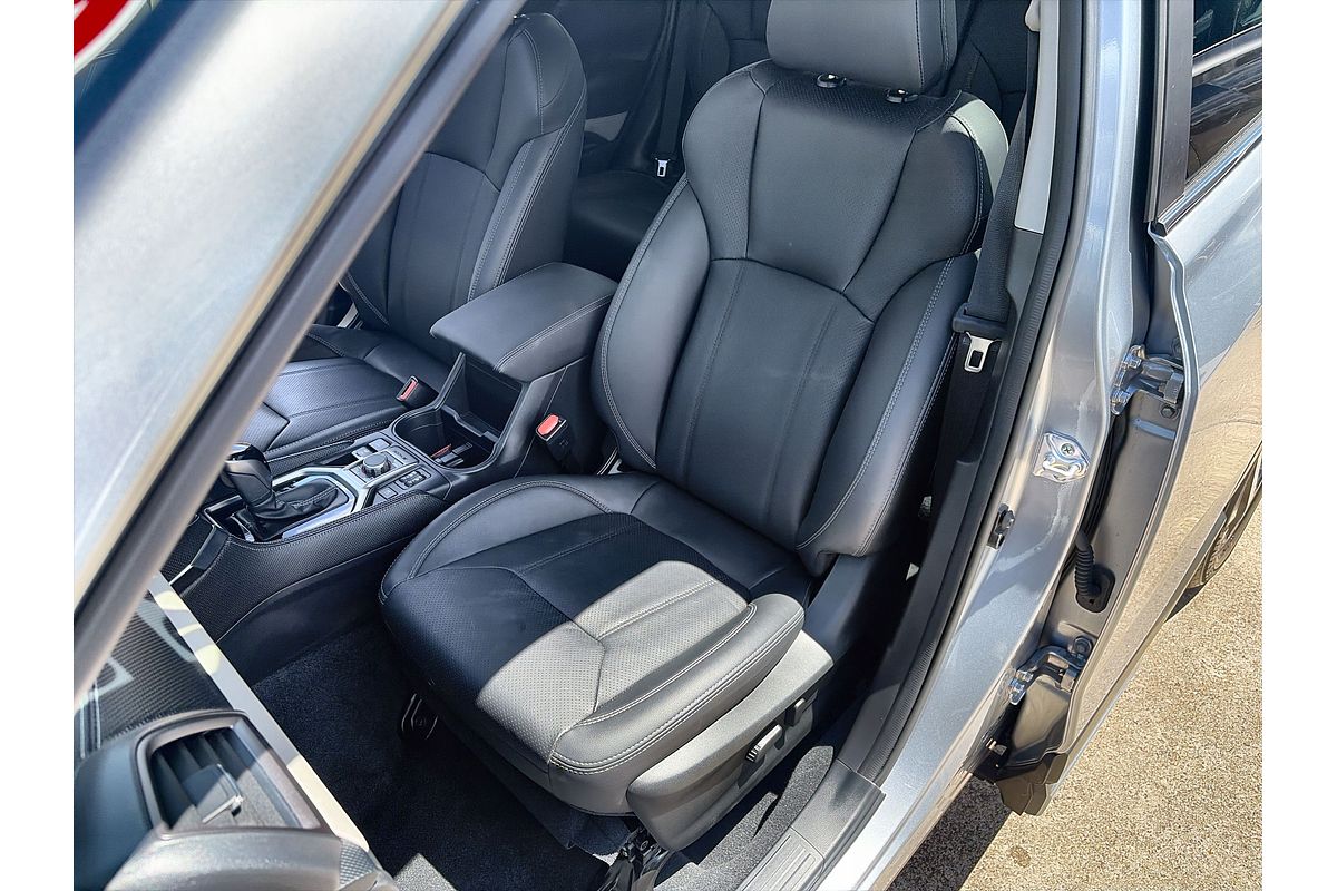 2023 Subaru Forester 2.5i-S S5