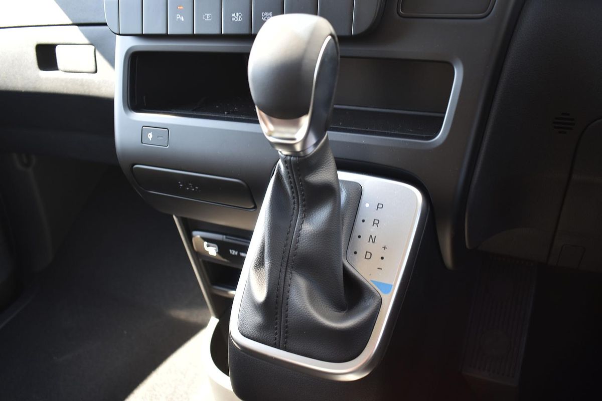 2025 Hyundai STARIA LOAD US4.V3