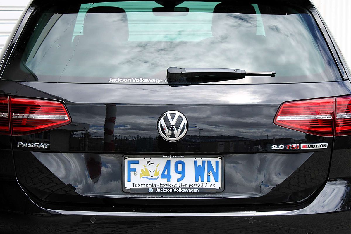 2016 Volkswagen Passat 206TSI R-Line B8