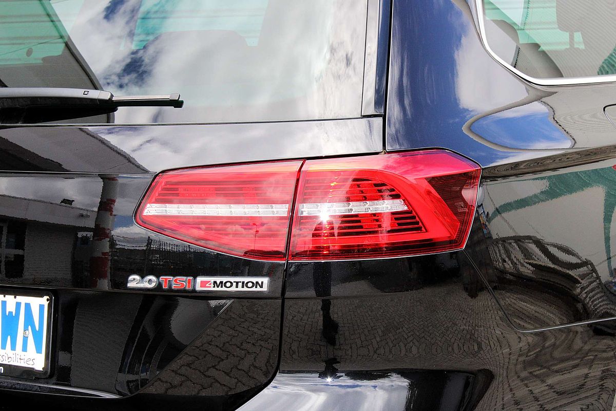 2016 Volkswagen Passat 206TSI R-Line B8