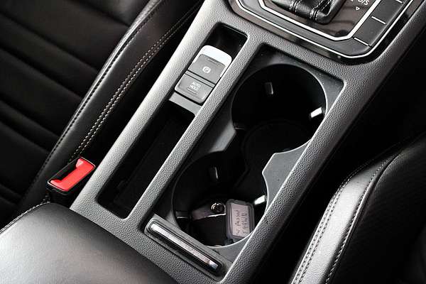 2016 Volkswagen Passat 206TSI R-Line B8