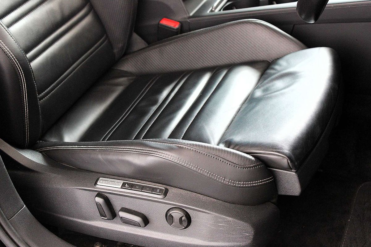 2016 Volkswagen Passat 206TSI R-Line B8