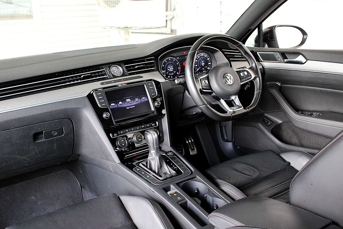 2016 Volkswagen Passat 206TSI R-Line B8