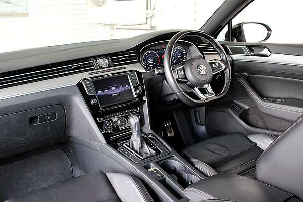 2016 Volkswagen Passat 206TSI R-Line B8