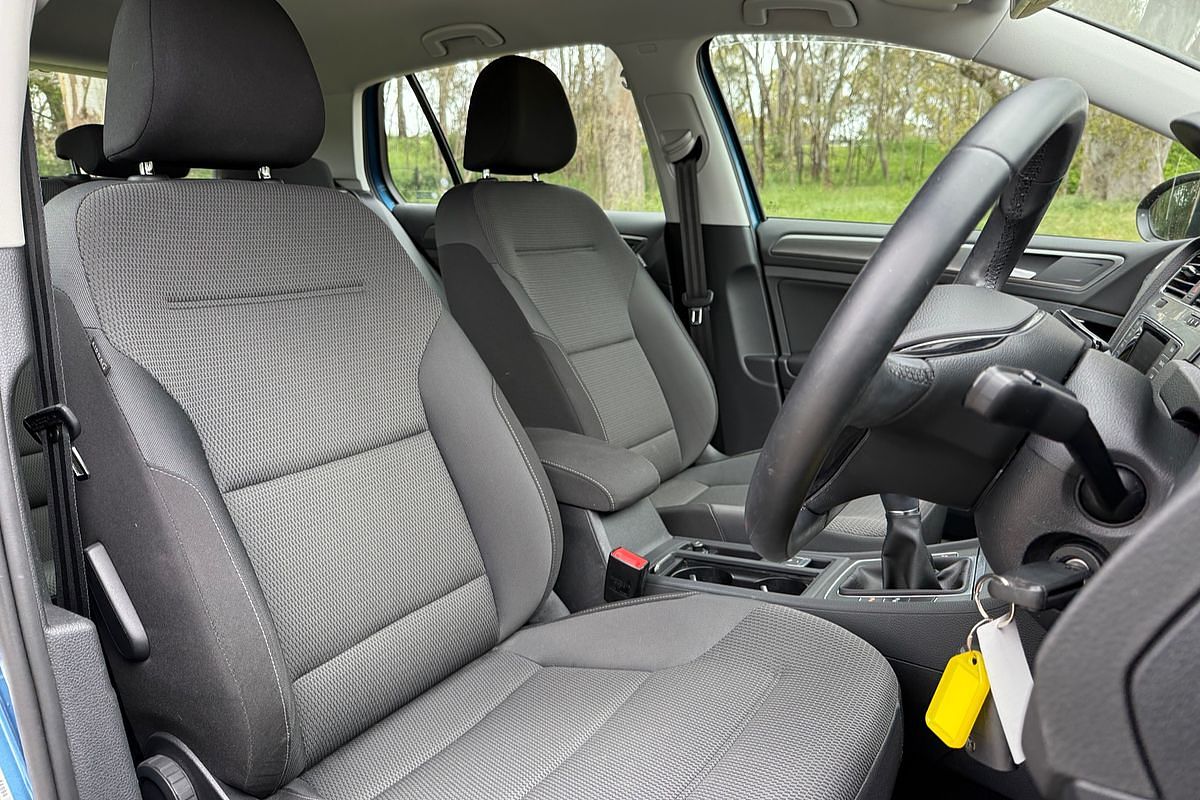 2015 Volkswagen Golf 90TSI Comfortline 7