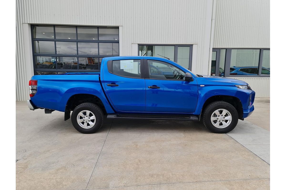 2023 Mitsubishi Triton GLX+ MR 4X4