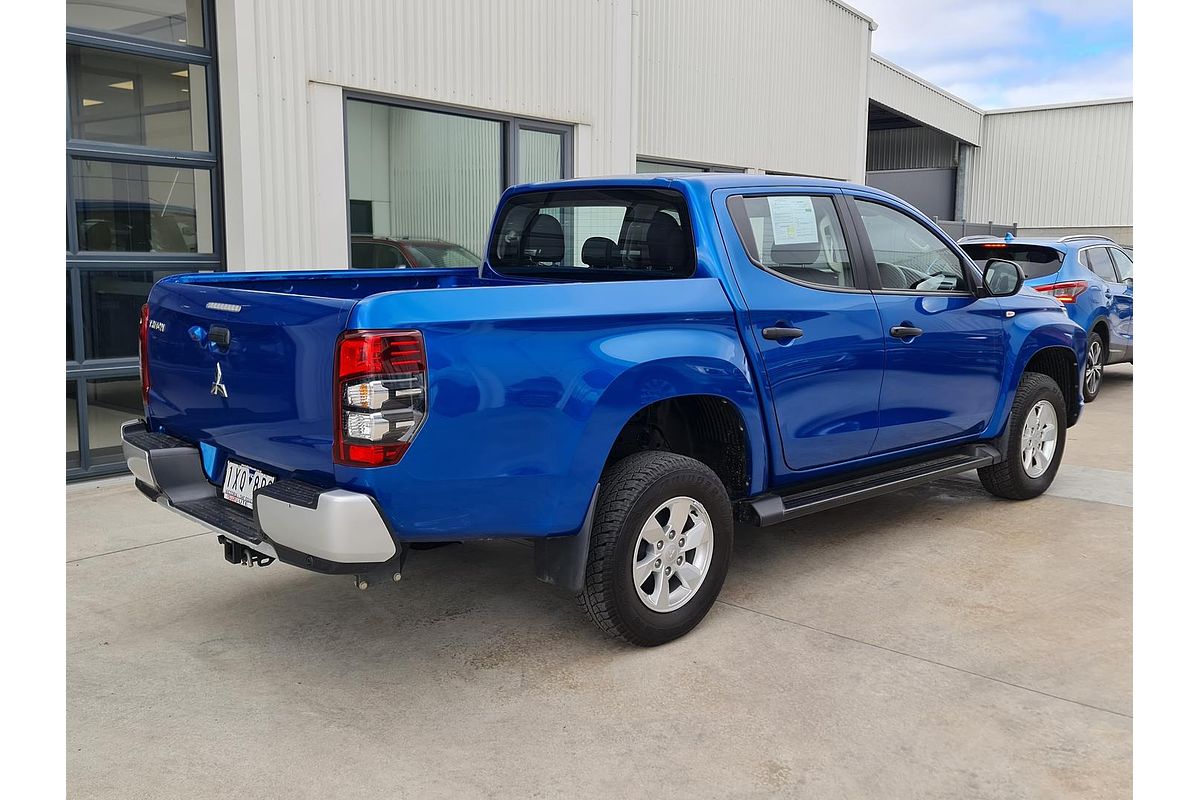 2023 Mitsubishi Triton GLX+ MR 4X4