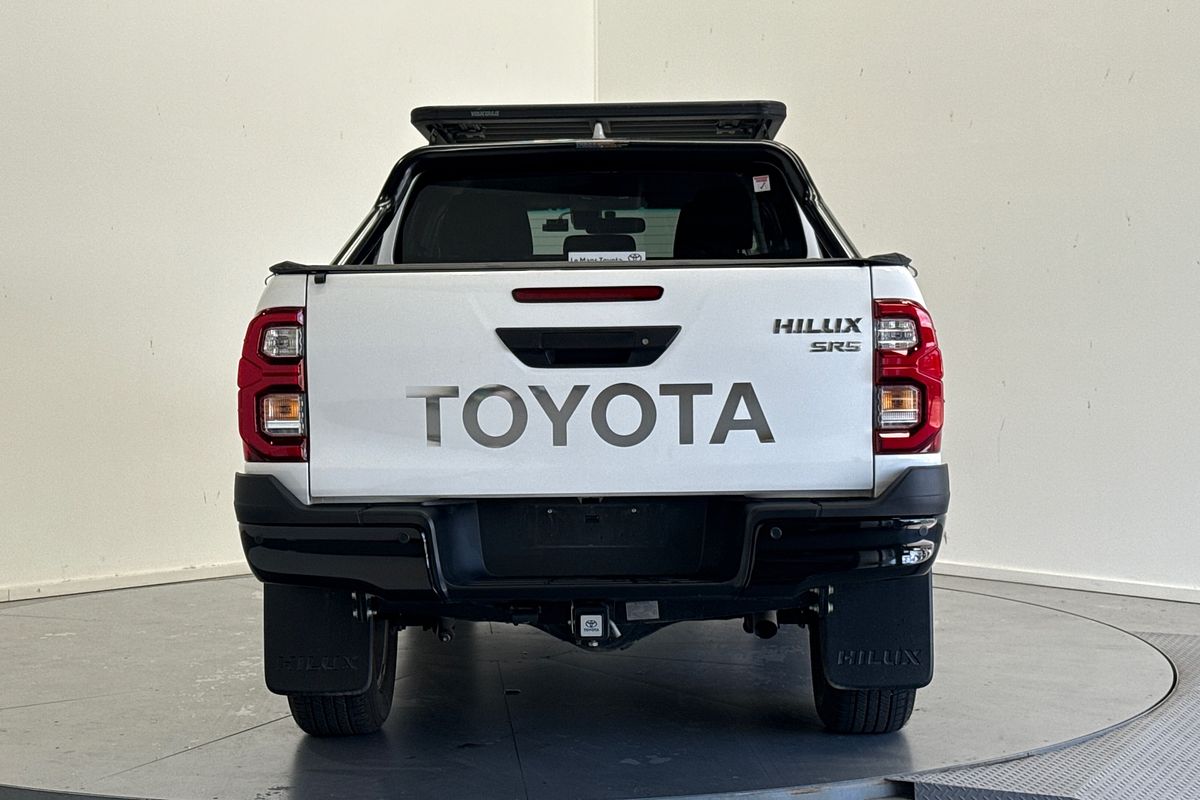 2024 Toyota Hilux SR5 48V GUN126R 4X4