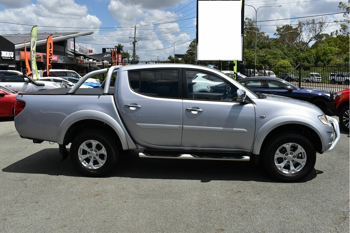 2013 Mitsubishi Triton GLX-R MN 4X4