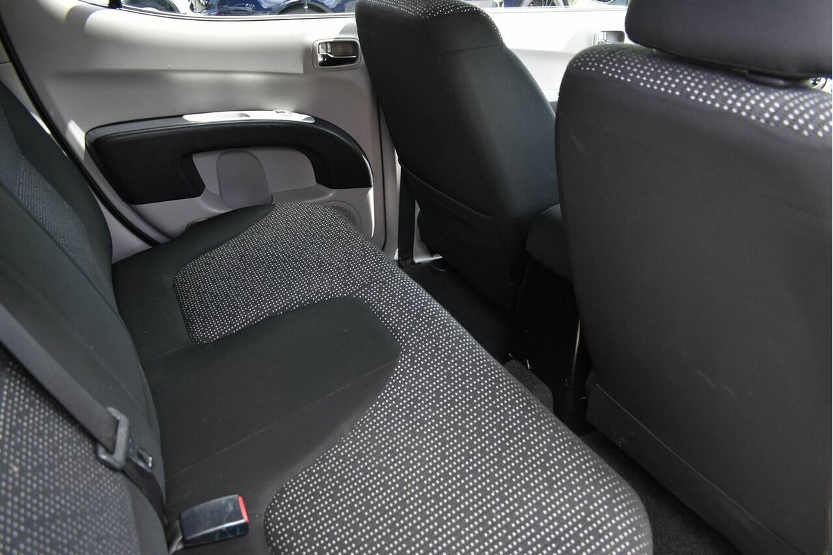 2013 Mitsubishi Triton GLX-R MN 4X4