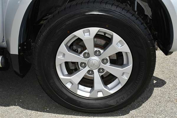 2013 Mitsubishi Triton GLX-R MN 4X4