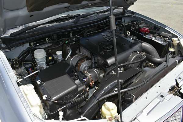 2013 Mitsubishi Triton GLX-R MN 4X4