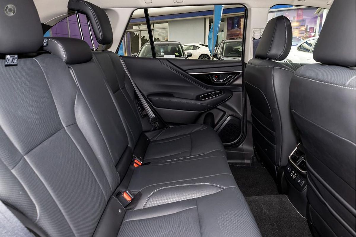 2025 Subaru Outback AWD Touring 6GEN