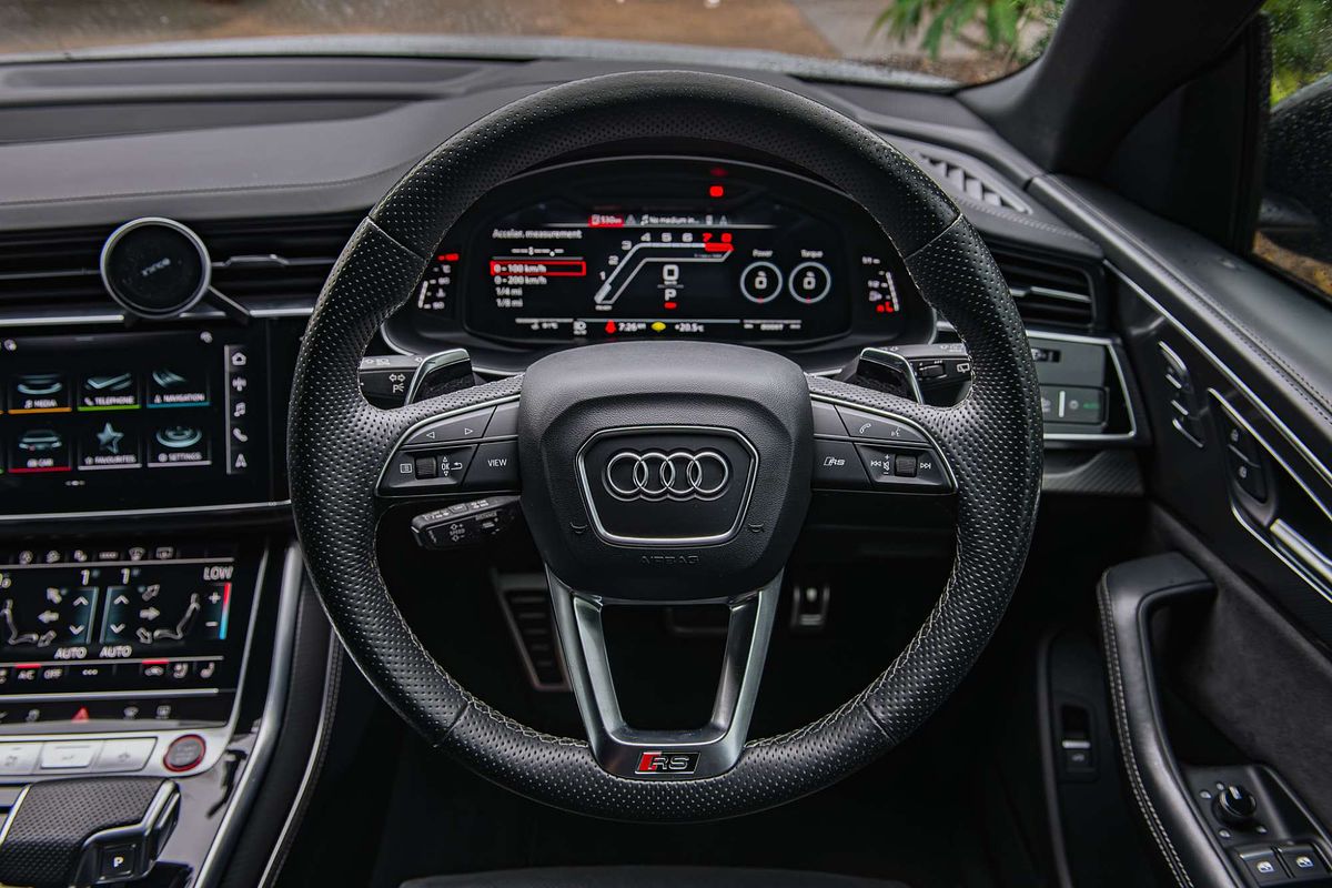 2022 Audi RS Q8 TFSI F1