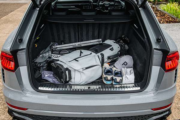 2022 Audi RS Q8 TFSI F1