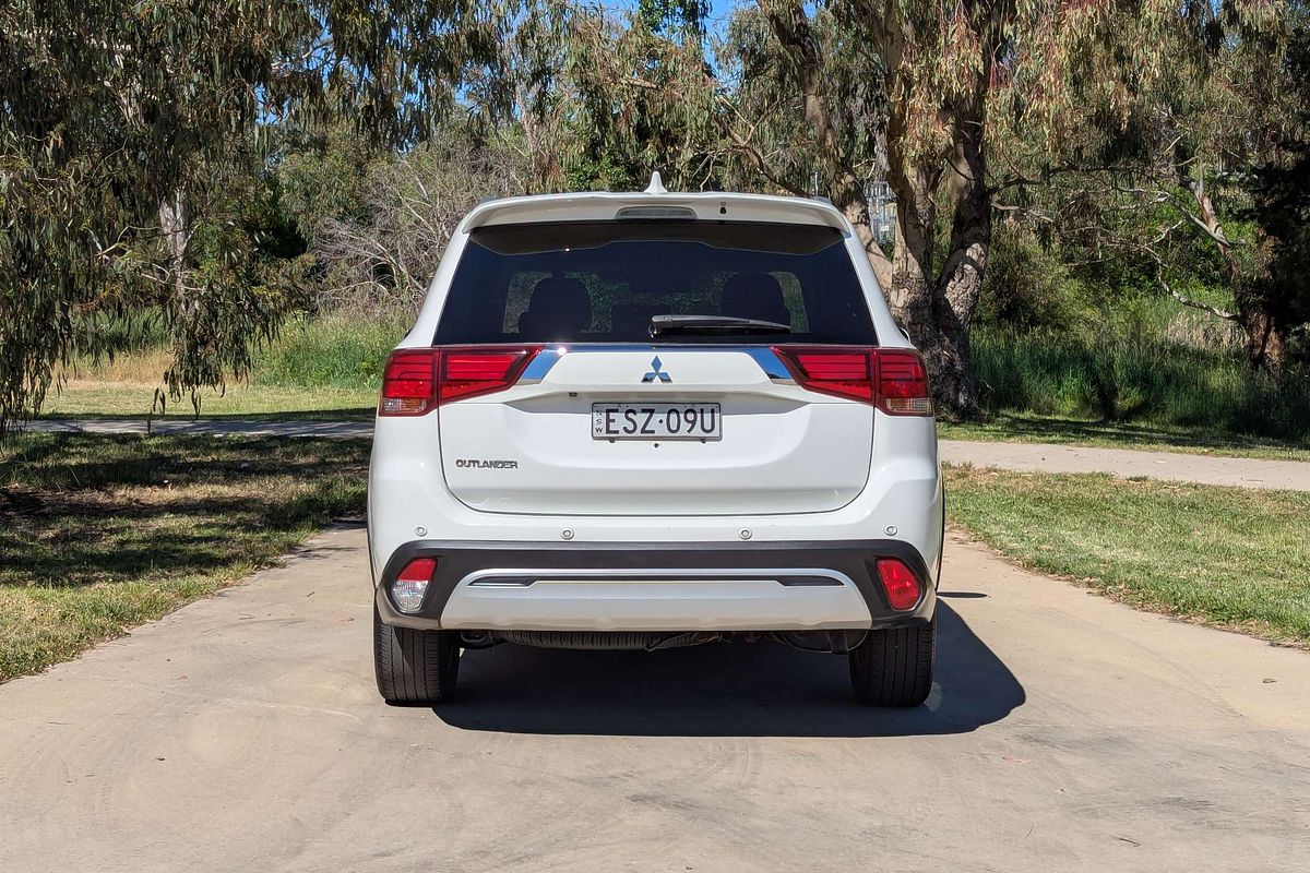 2020 Mitsubishi Outlander LS ZL