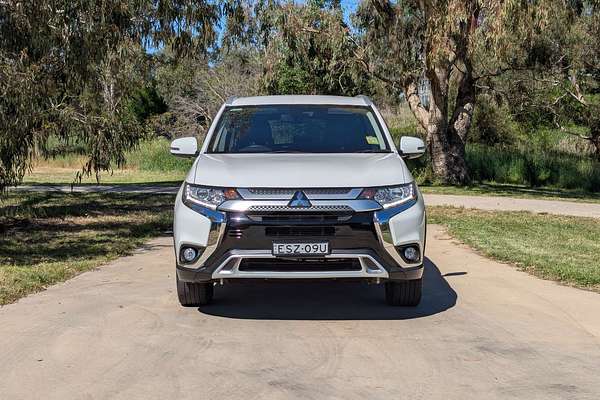 2020 Mitsubishi Outlander LS ZL