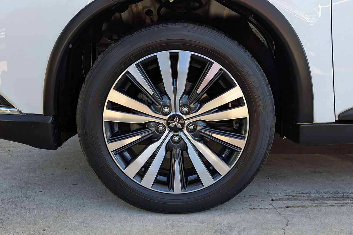 2020 Mitsubishi Outlander LS ZL