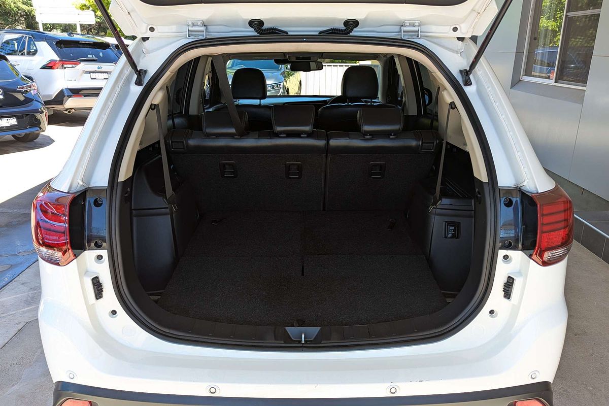 2020 Mitsubishi Outlander LS ZL