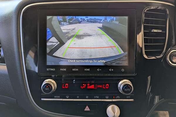 2020 Mitsubishi Outlander LS ZL