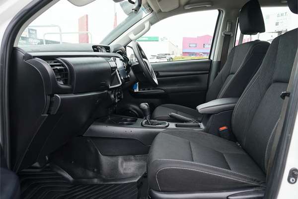 2022 Toyota Hilux SR GUN126R 4X4