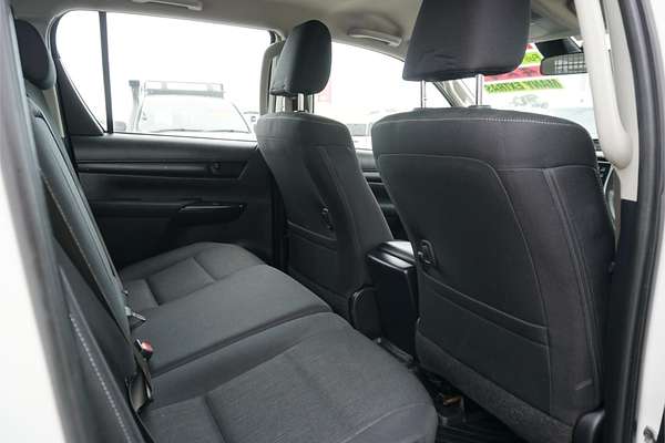 2022 Toyota Hilux SR GUN126R 4X4