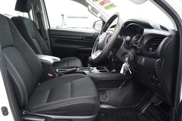 2022 Toyota Hilux SR GUN126R 4X4