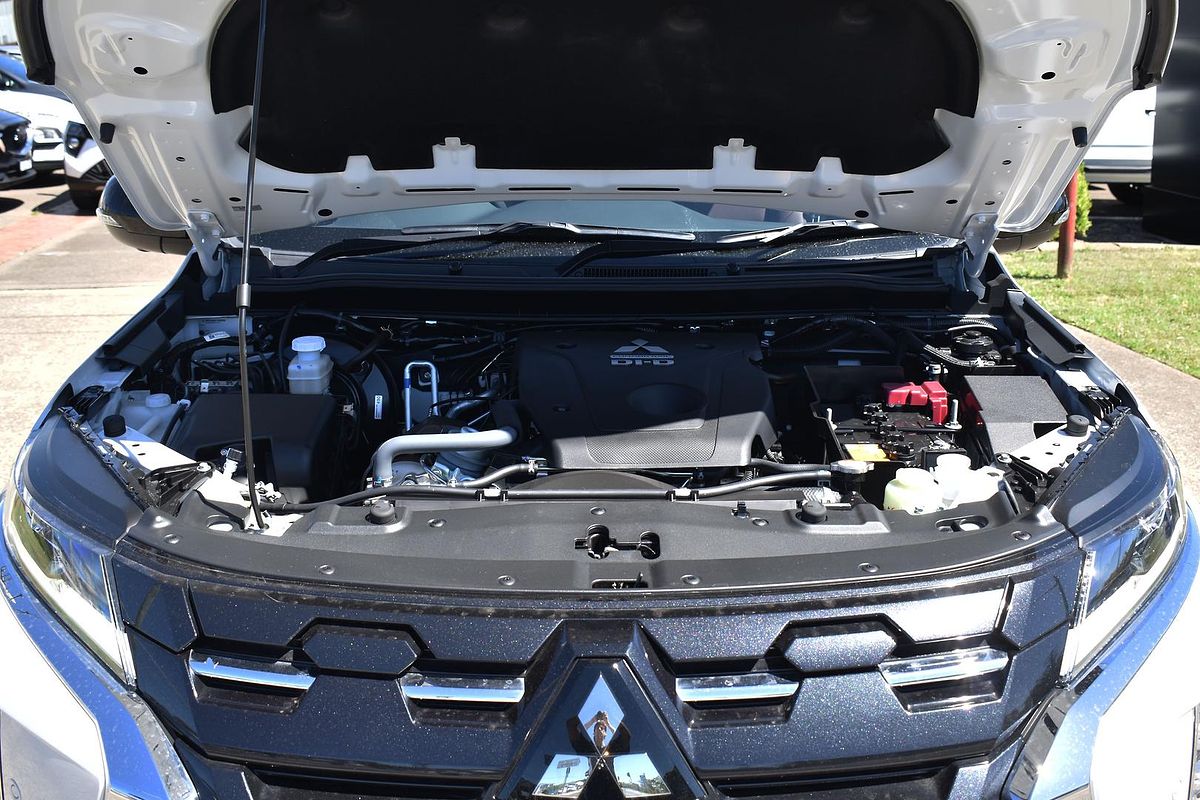 2024 Mitsubishi Pajero Sport GSR QG