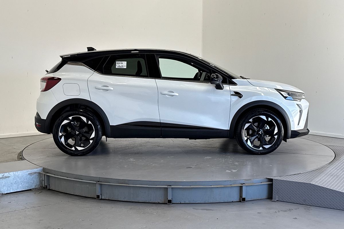 2025 Mitsubishi ASX Exceed XE