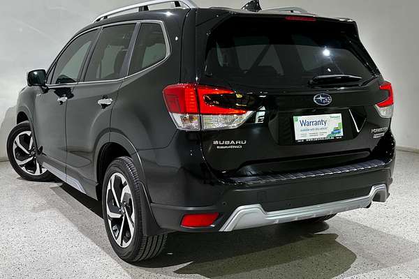 2023 Subaru Forester Hybrid S S5