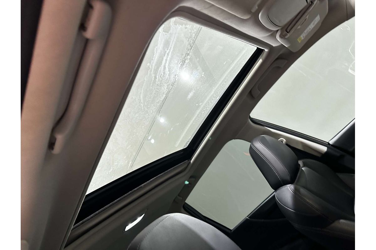 2023 Subaru Forester Hybrid S S5