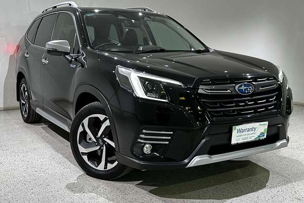 2023 Subaru Forester Hybrid S S5