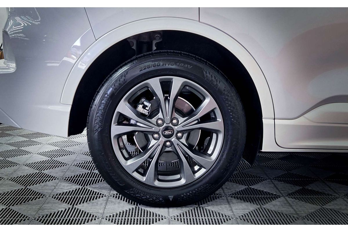 2022 Ford Escape ST-Line ZH