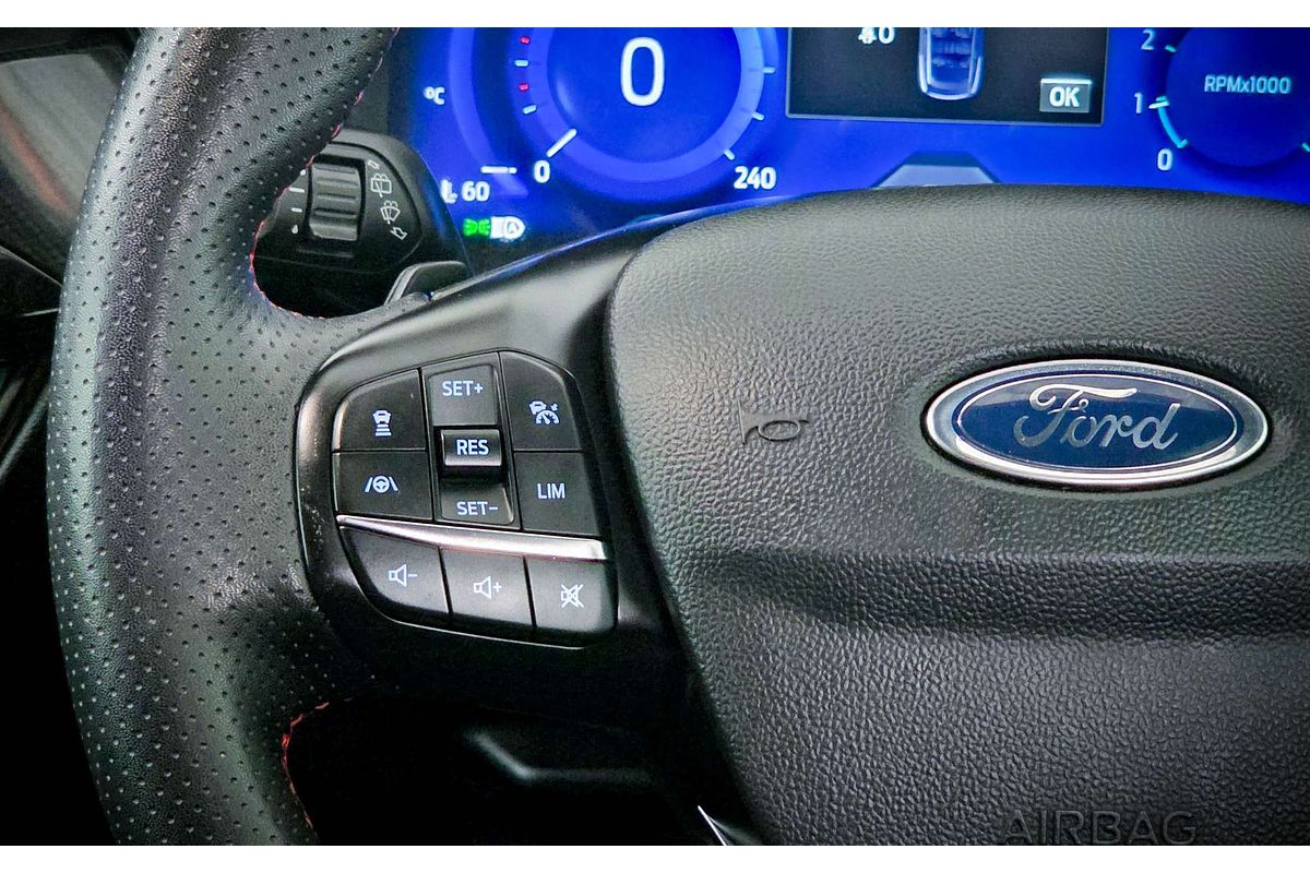 2022 Ford Escape ST-Line ZH