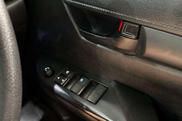 2022 Toyota Hilux SR GUN126R 4X4