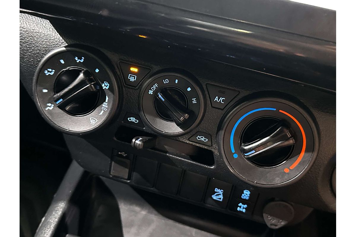 2022 Toyota Hilux SR GUN126R 4X4