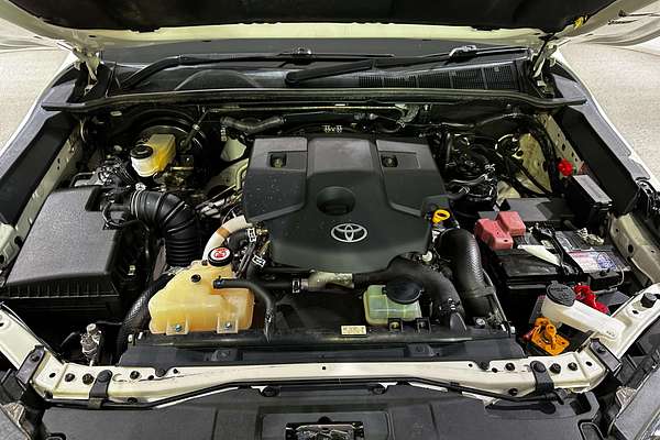 2022 Toyota Hilux SR GUN126R 4X4